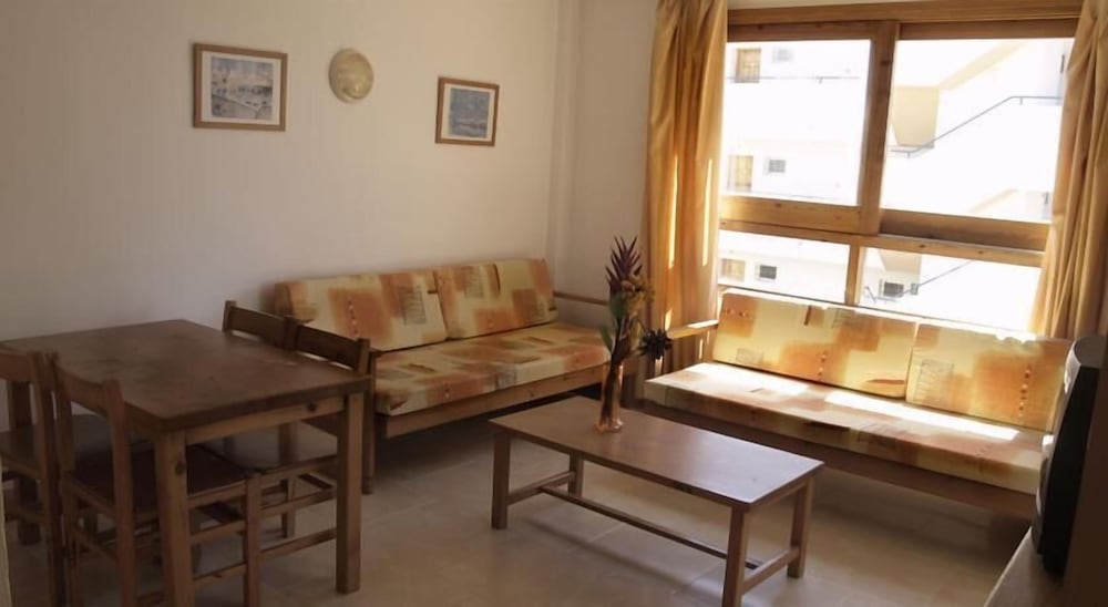 Apartamentos Arlanza - Adults Only 8/20