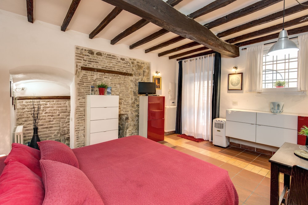 Nice Studio in Trastevere 29/49