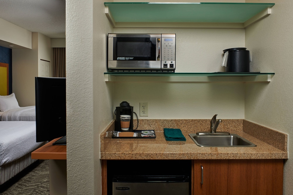 SpringHill Suites by Marriott Baton Rouge North/Airport 8/38