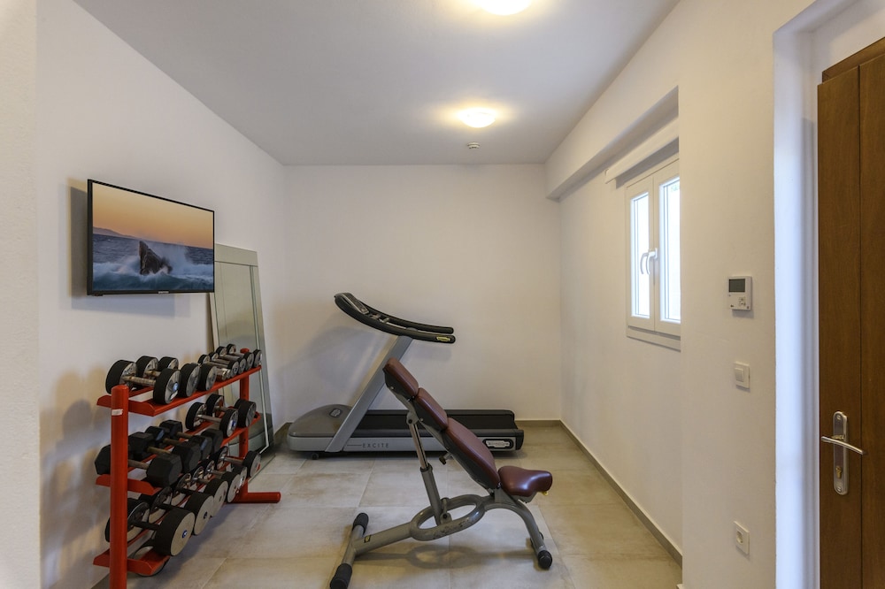 Mykonaki Hotel 20/36