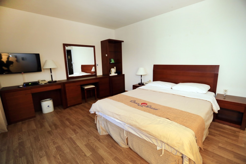 Ocean Grand Hotel Jeju 21/58