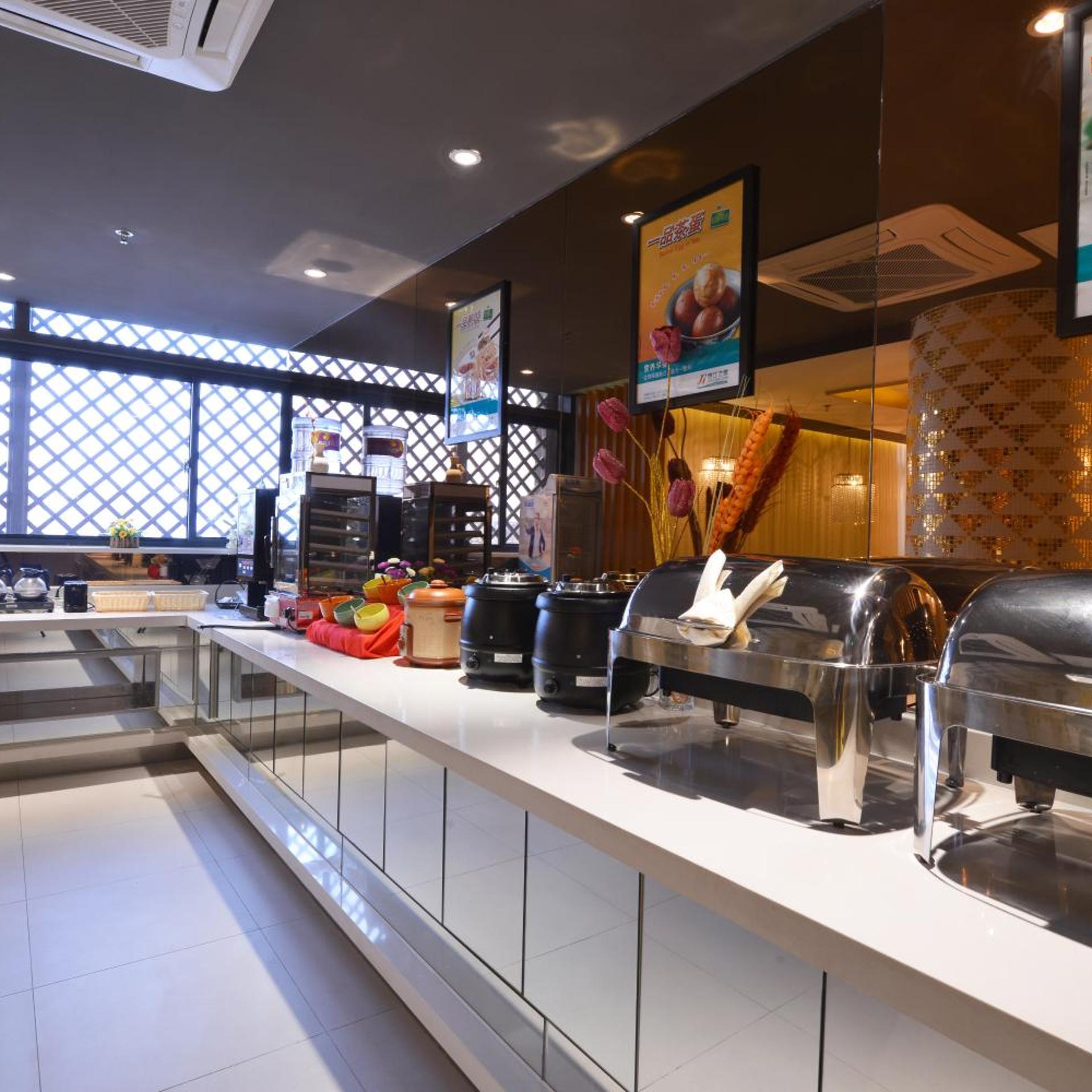 Hi Inn Suzhou Railway Station North Square 25/51