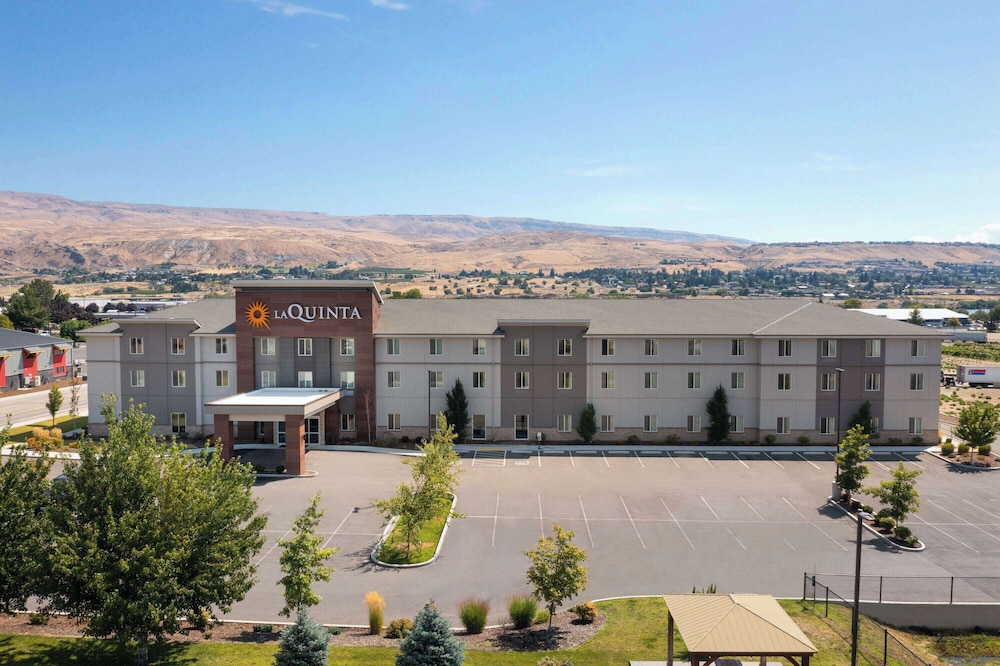 La Quinta Inn & Suites by Wyndham Wenatchee 1/34