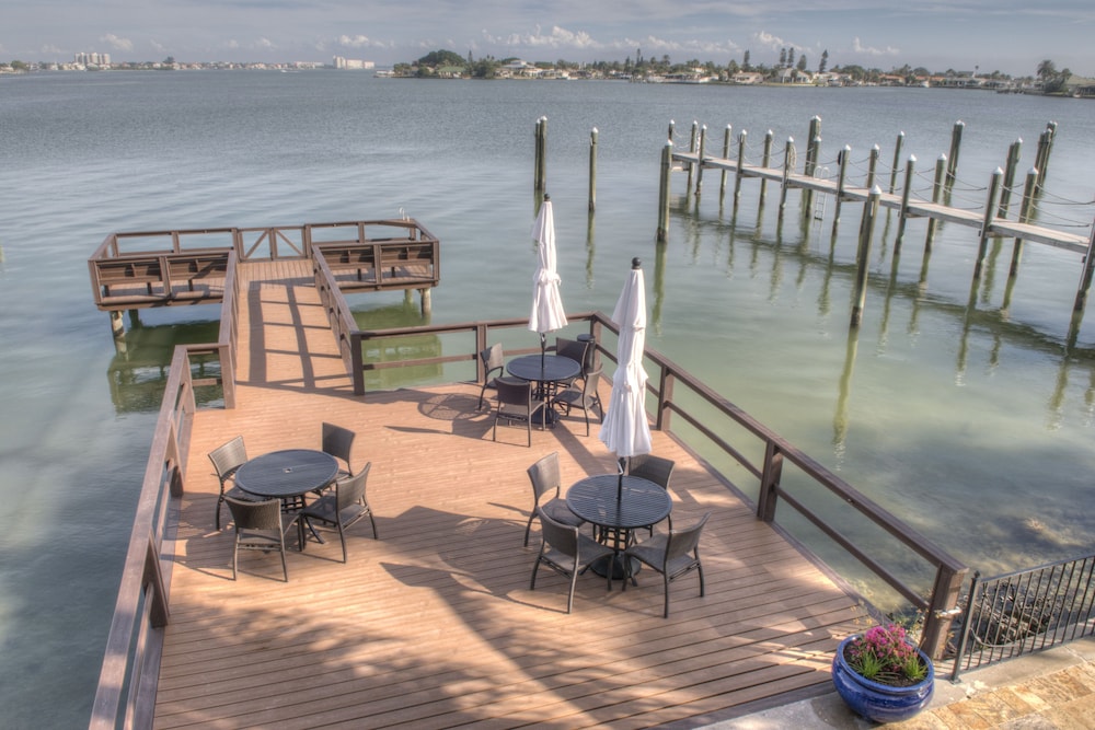 Pasa Tiempo Waterfront Resort 17/45
