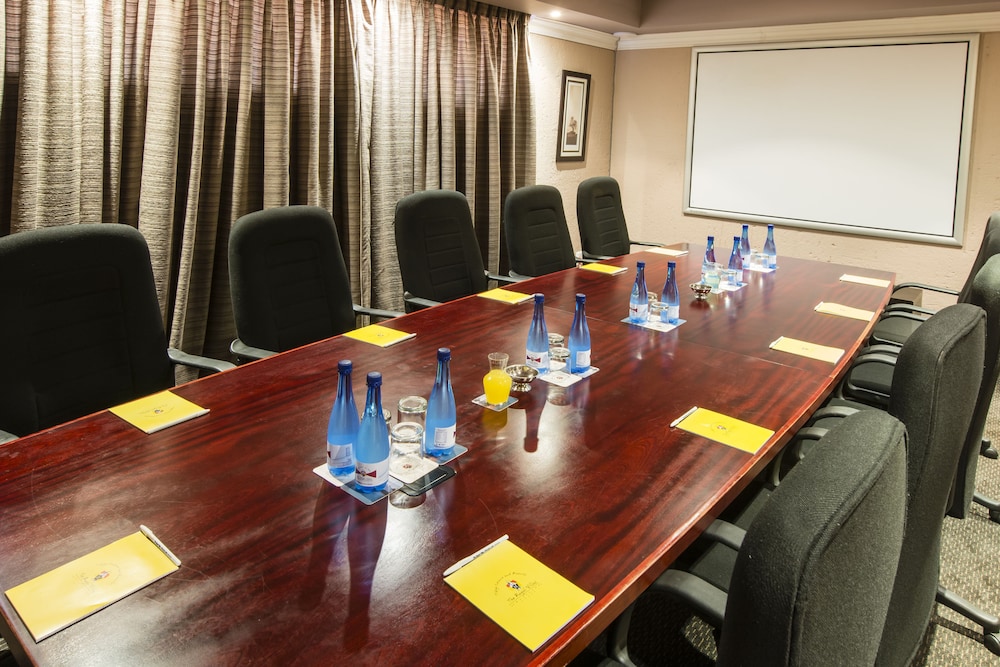 The Royal Villas Swaziland 20/36