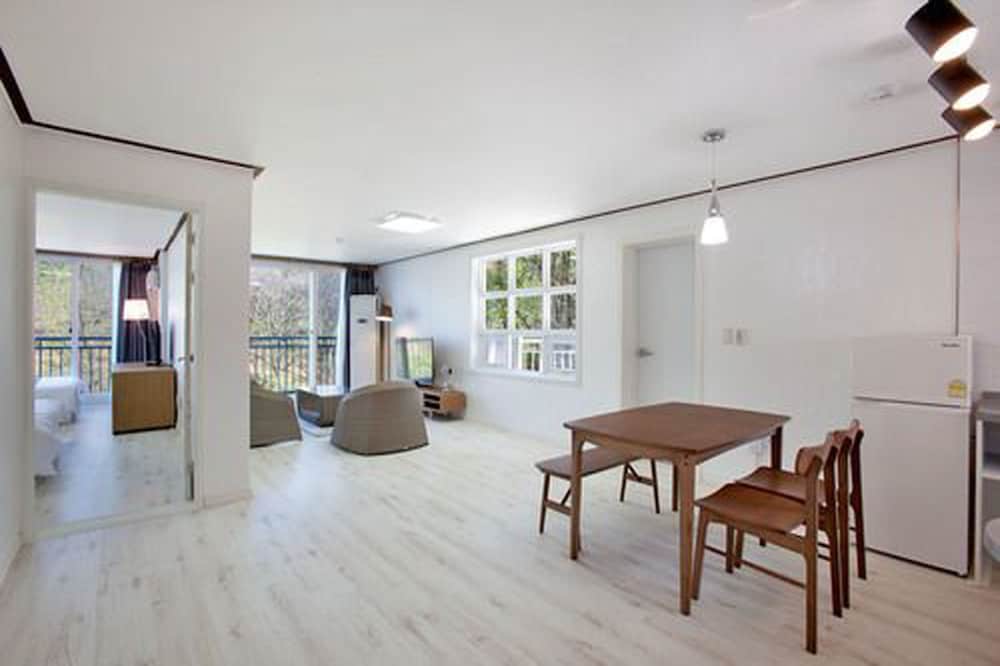 Zio Resort 66/74