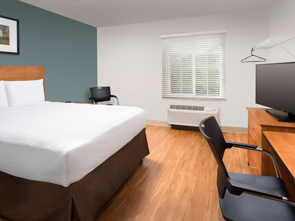Extended Stay America Select Suites - Pensacola - Northwest 17/38