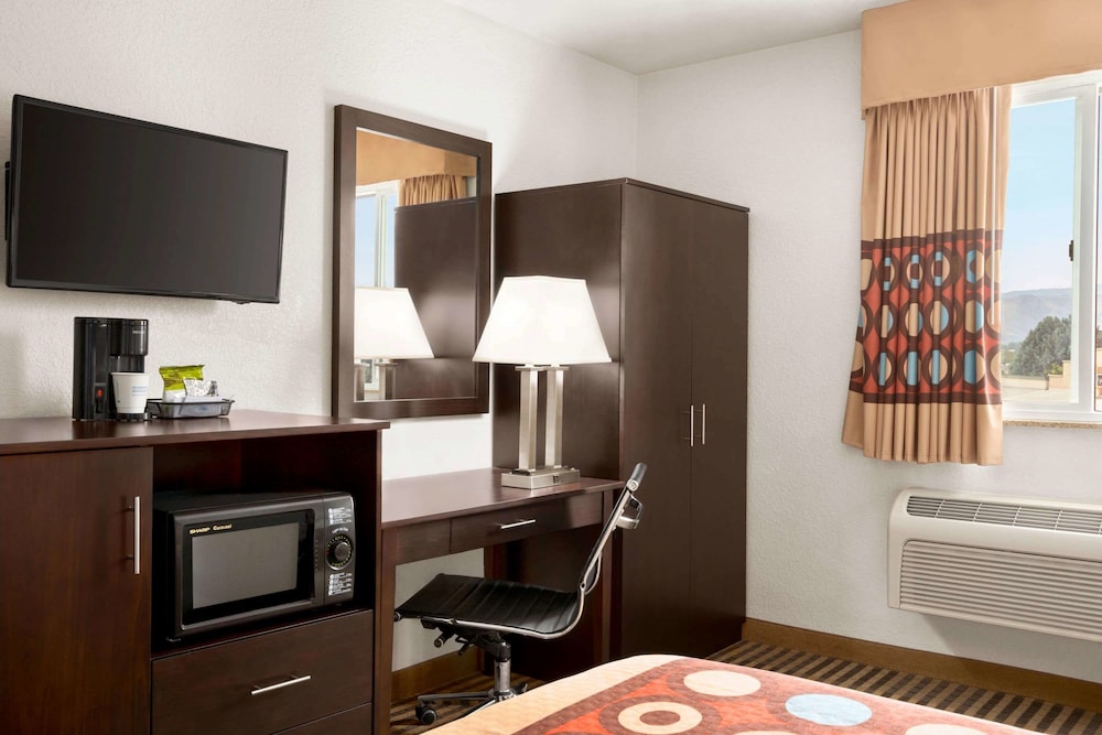 Quality Inn Wenatchee/Leavenworth 37/41