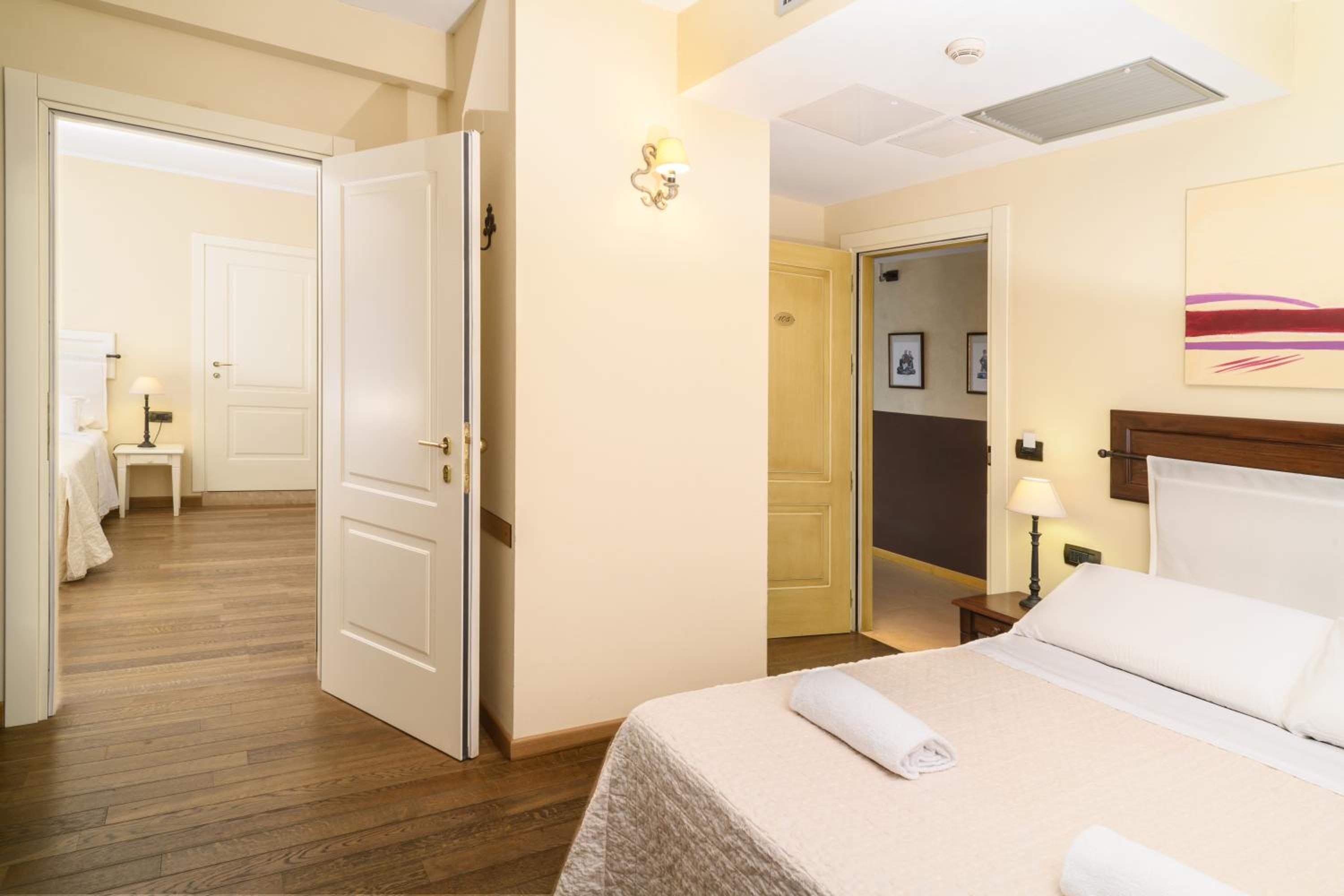 RELAIS BELLA ROSINA 10/52