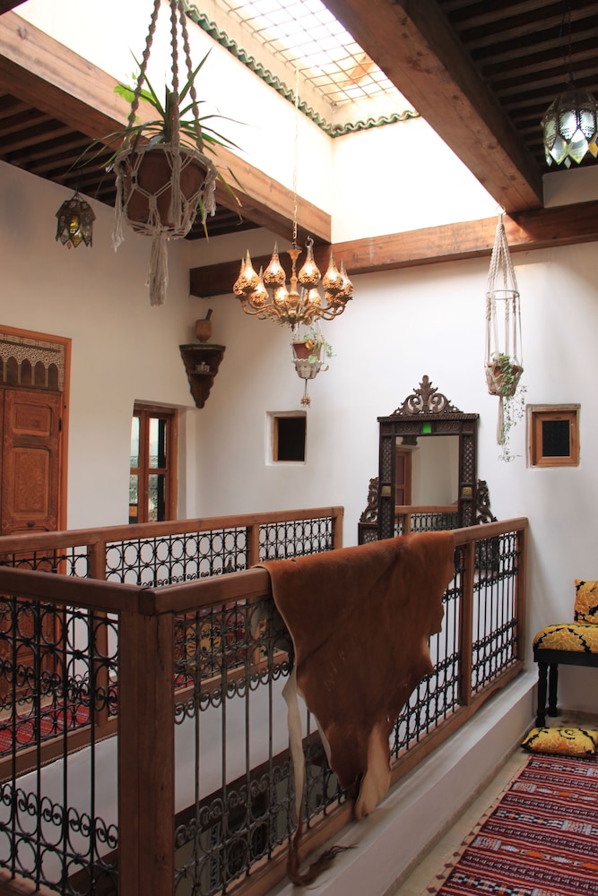 Dar Naima - Hostel 32/36