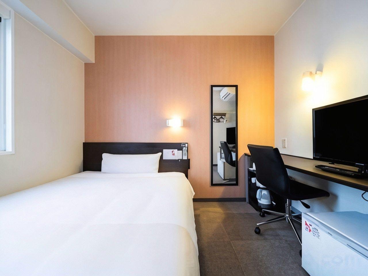 Super Hotel Hofu Ekimae 16/23
