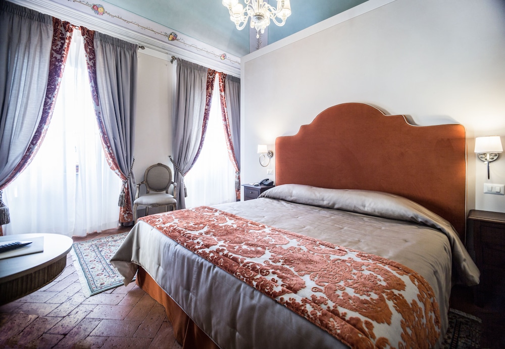 Palazzo Leopoldo 20/72