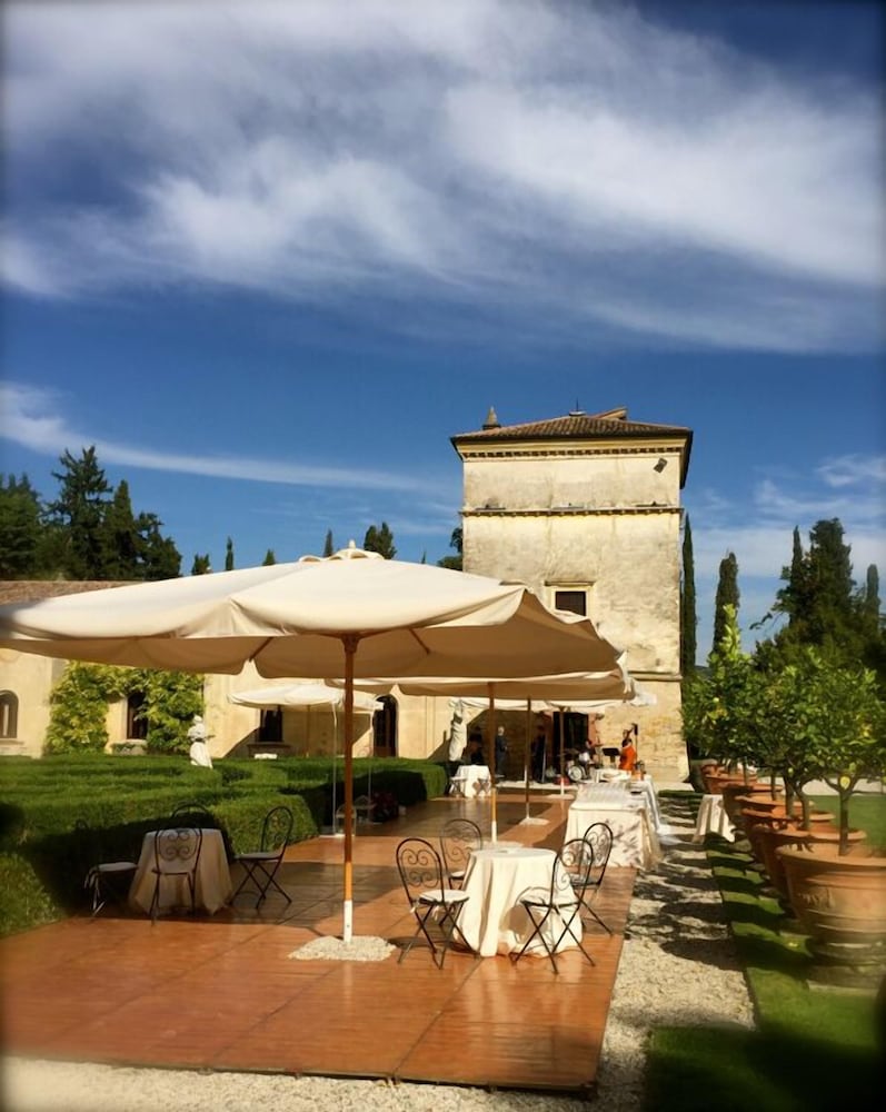 HOTEL VILLA GIONA 68/77