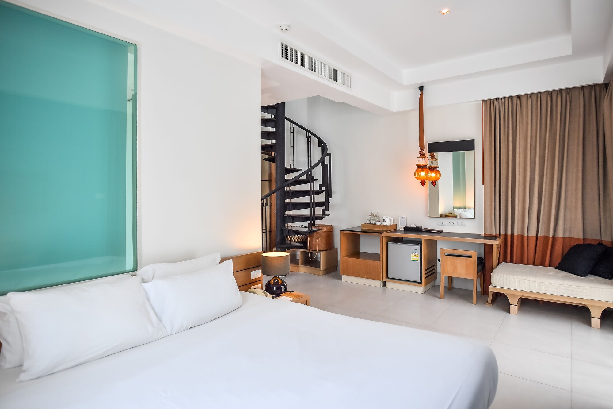 Moon Deck Suite
