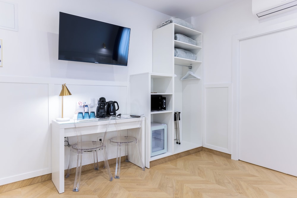 Hostal Venecia 40/62