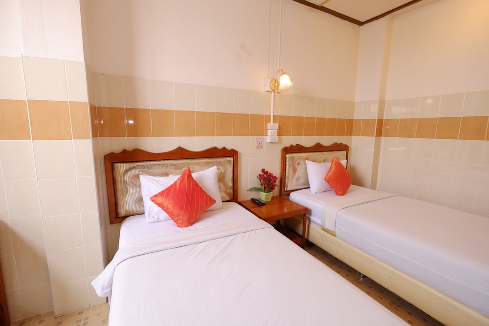 Mitaree Hotel 1 16/39