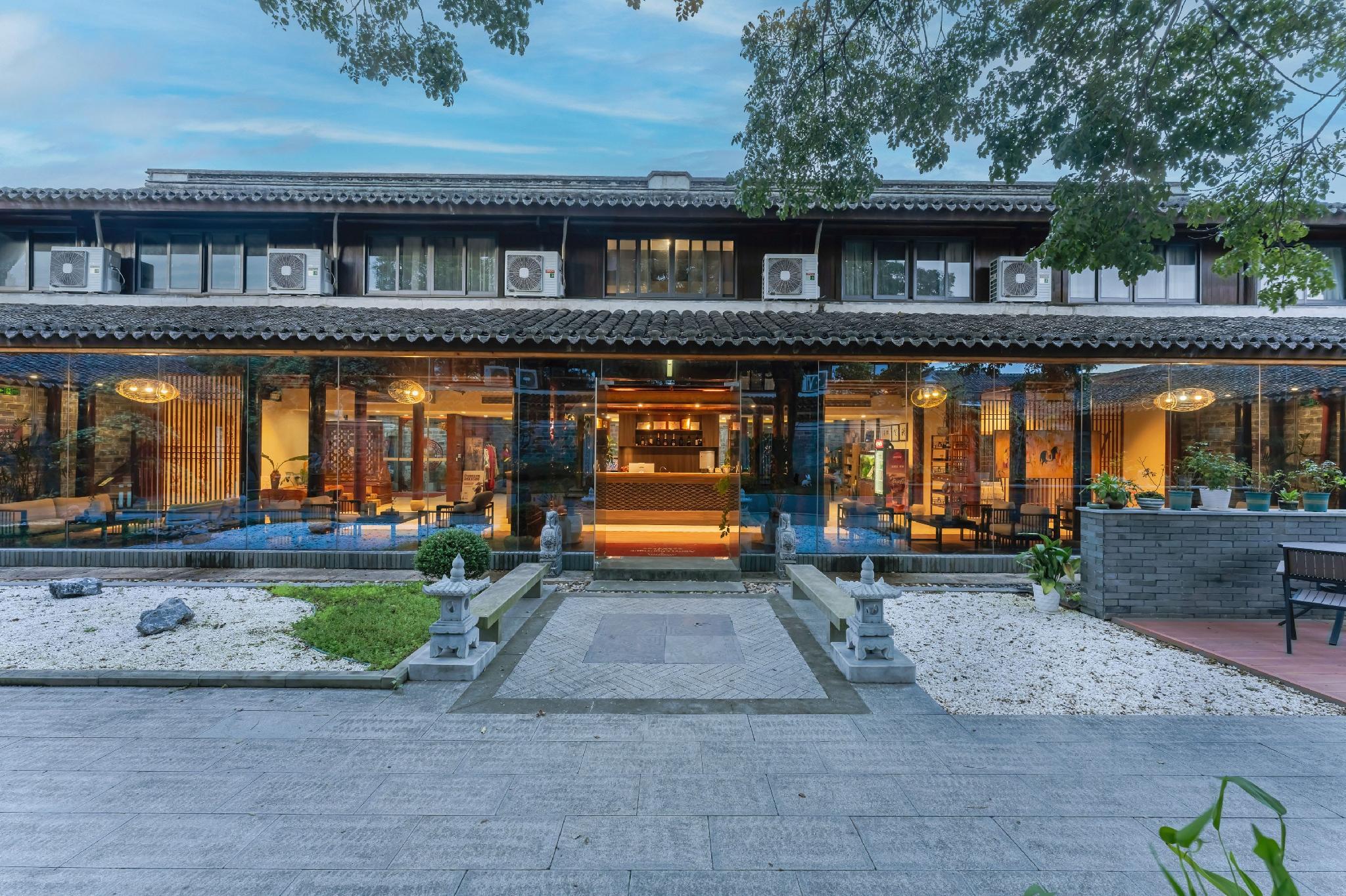 Argyle Boutique Ningbo photo3