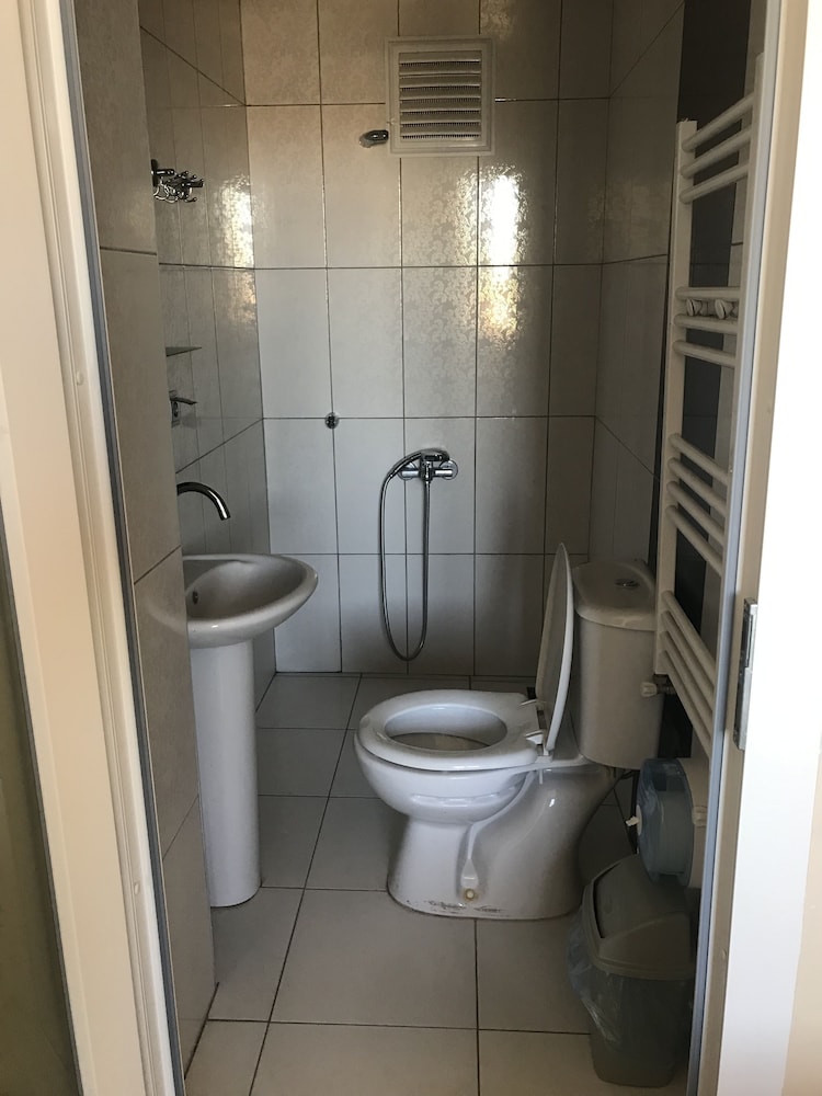 Gunes Otel 42/42