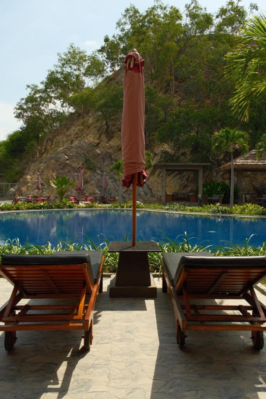JL World Hotel Dili 44/50