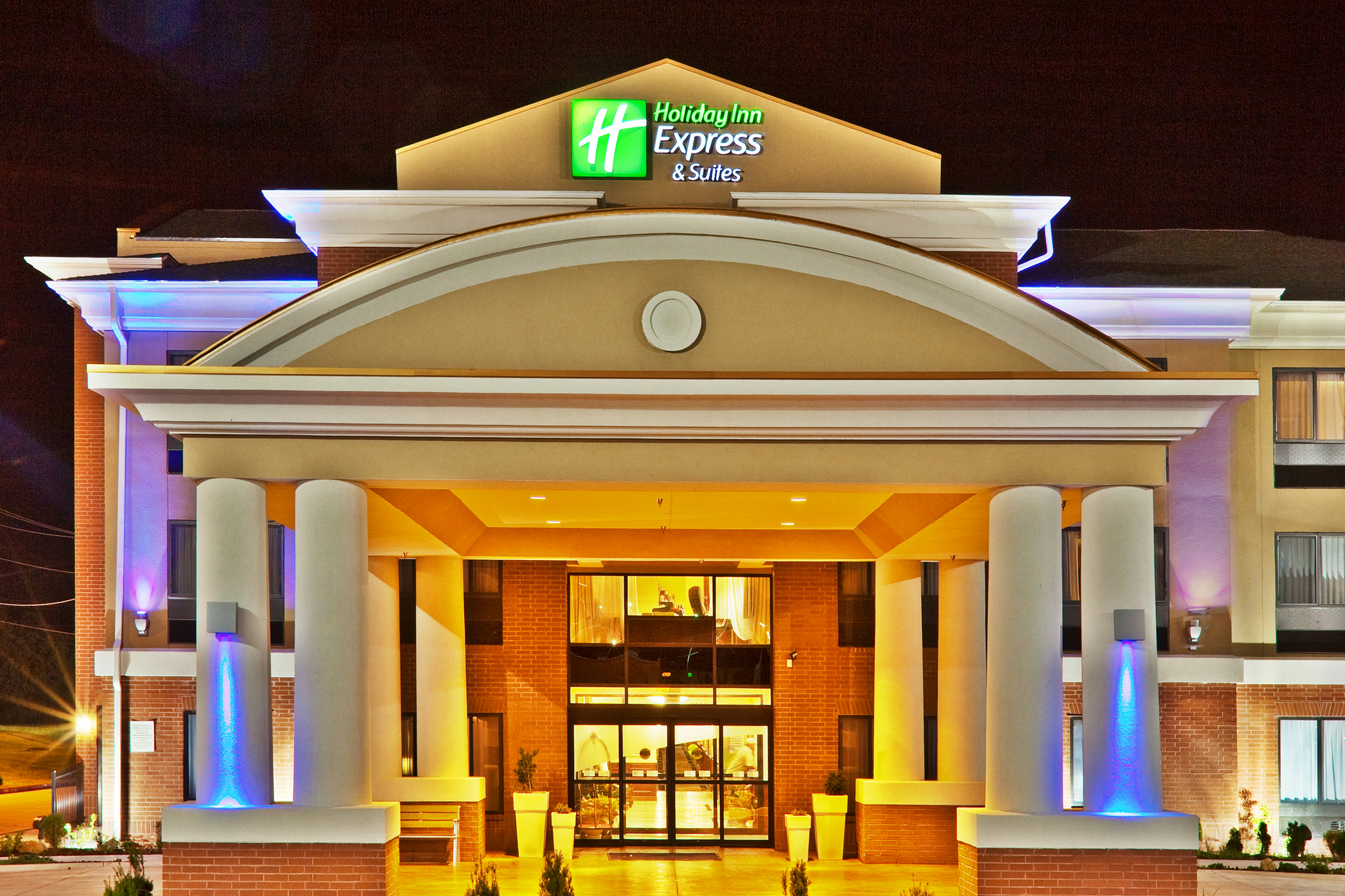 Holiday Inn Express Hotel And Suites Ponca City 1/50