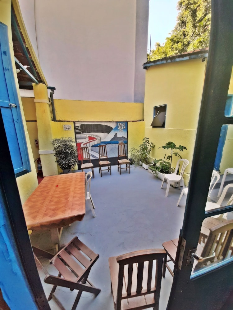 Brasileranza Hostel 28/50