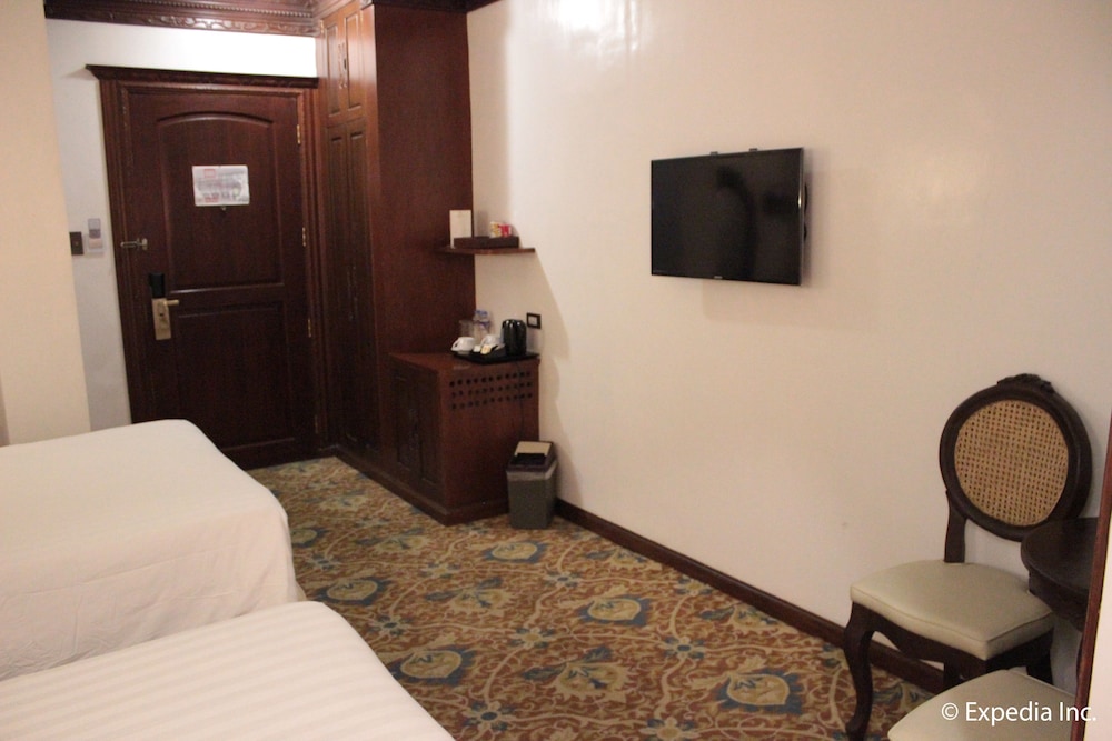 Hotel Luna Annex 47/50