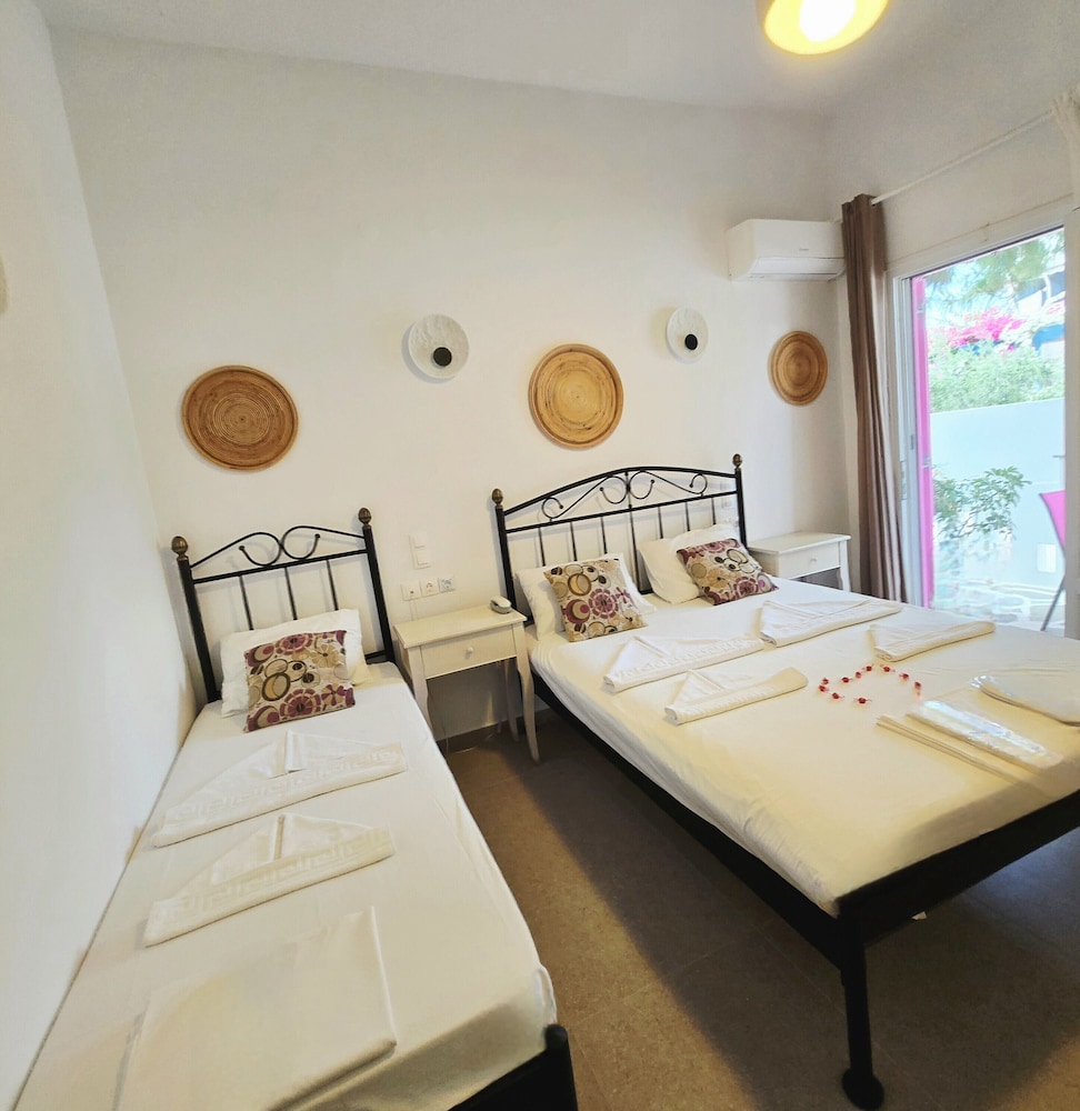 شقة بستة أسرّة بغرفتي نوم، Afrodite Hotel 4/10