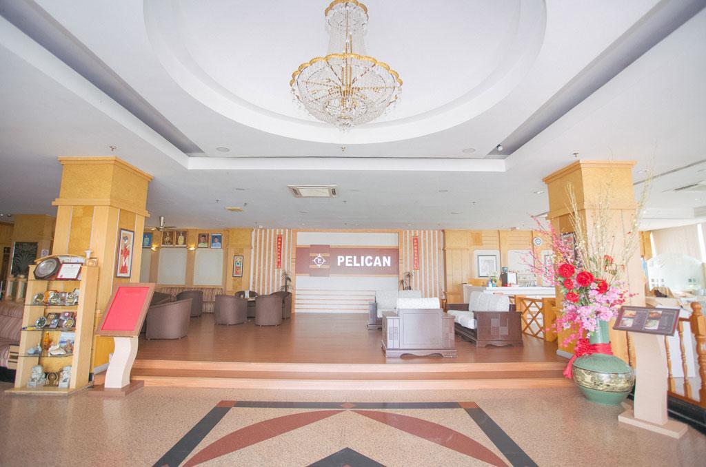 Pelican Hotel 7/23
