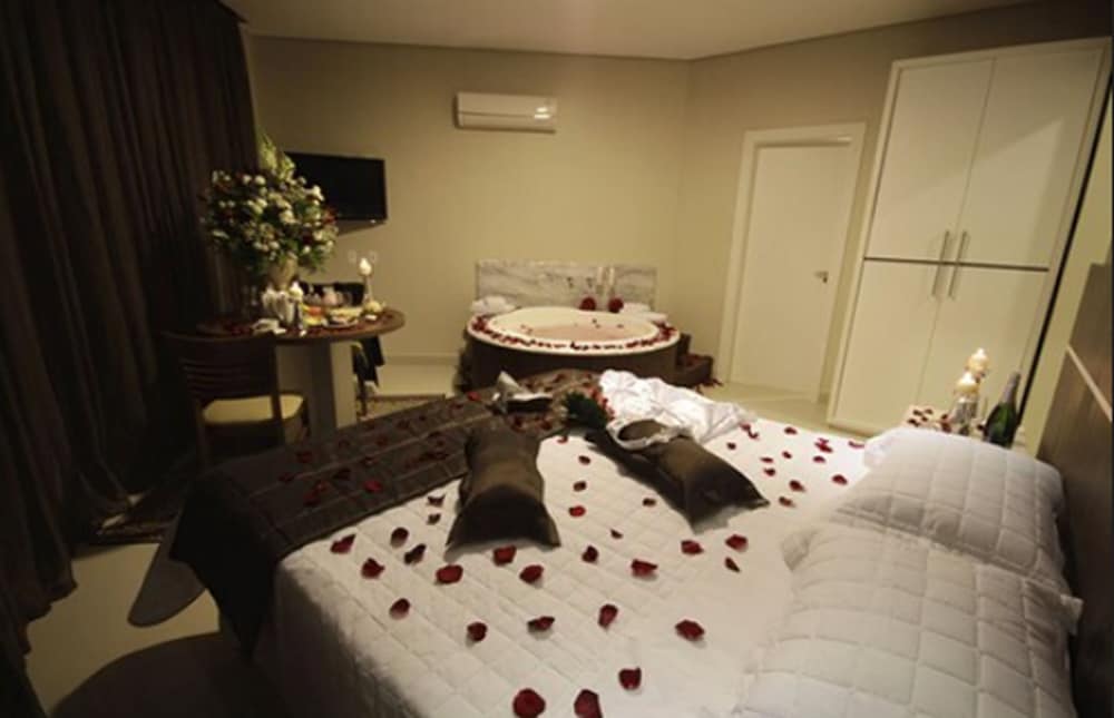 HOTEL EMACITE FLEX 32/46