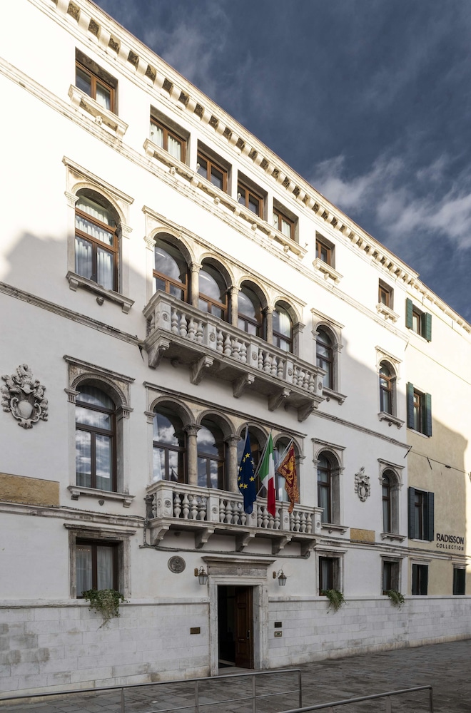 Radisson Collection Hotel, Palazzo Nani Venice 2/77