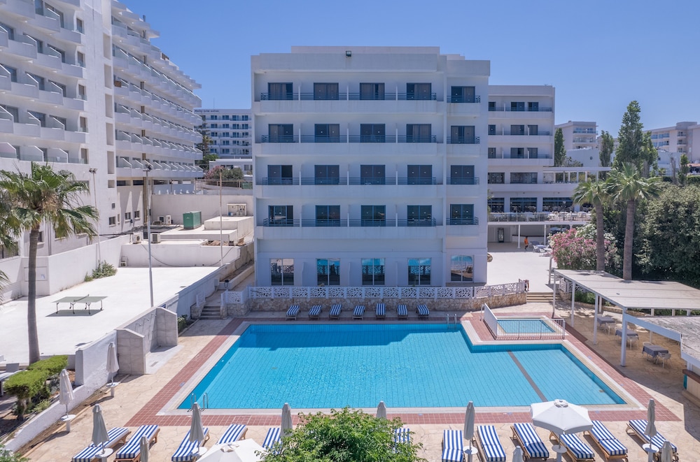 Iliada Beach Hotel in PARALIMNI