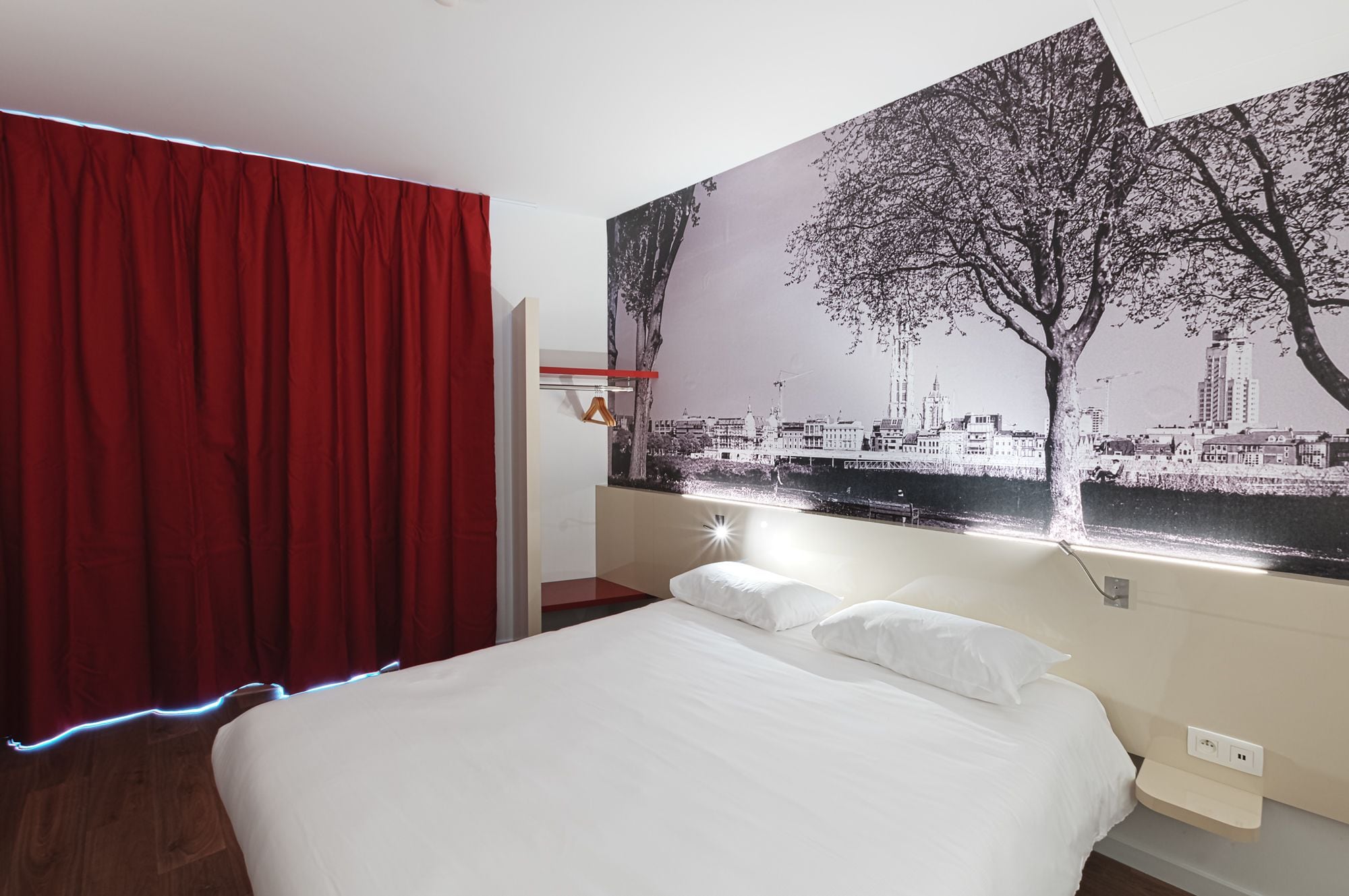 Basic, Double Bed, Accessible