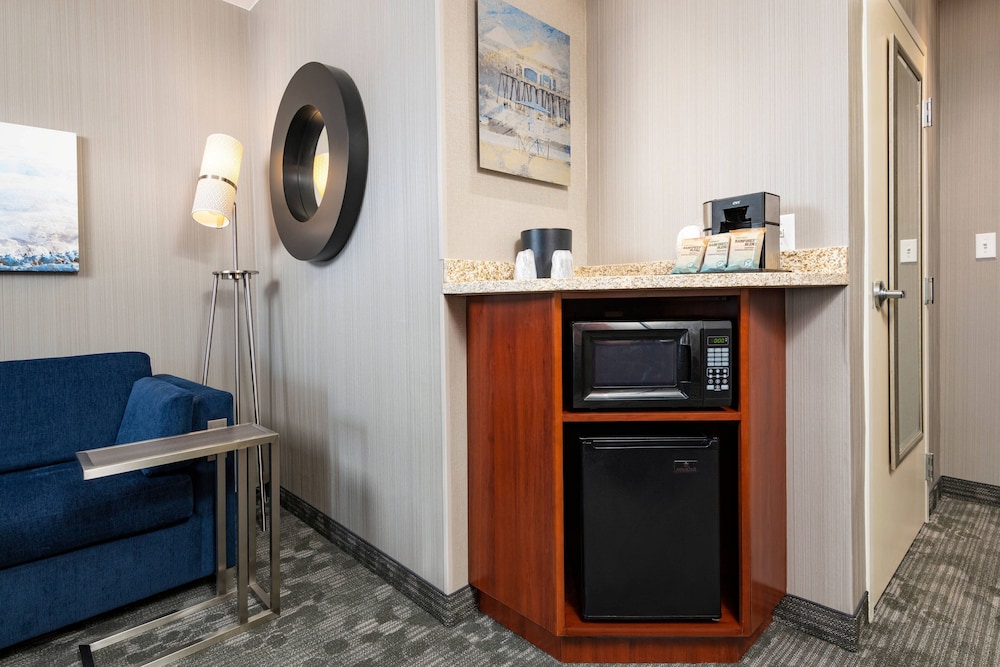 Courtyard By Marriott Santa Ana Orange County 8/53
