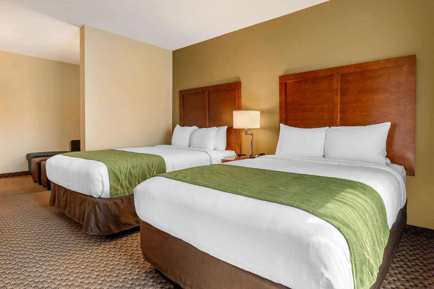 SUITE, 2 QUEEN BEDS