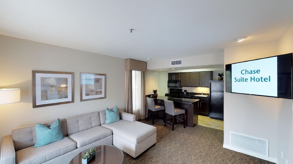 Chase Suite Hotel Brea 37/55