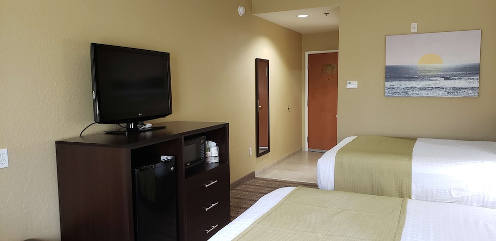 Best Western Edgewater Inn 18/37
