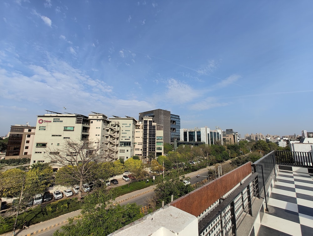 AVA Hotels and Corporates Millennium City 46/50