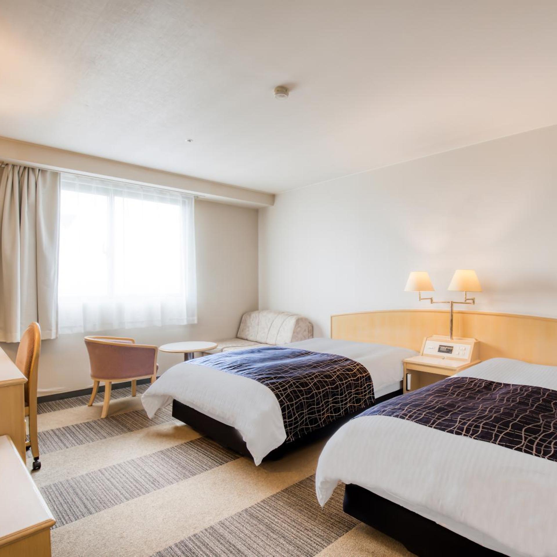 Room, Twin Beds