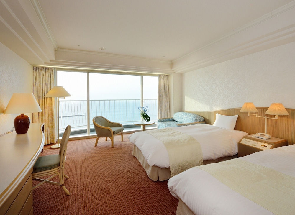 Irago Resort & Convention Hotel 5/30