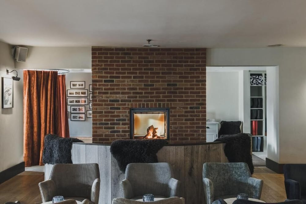 The Gallivant Hotel 40/58