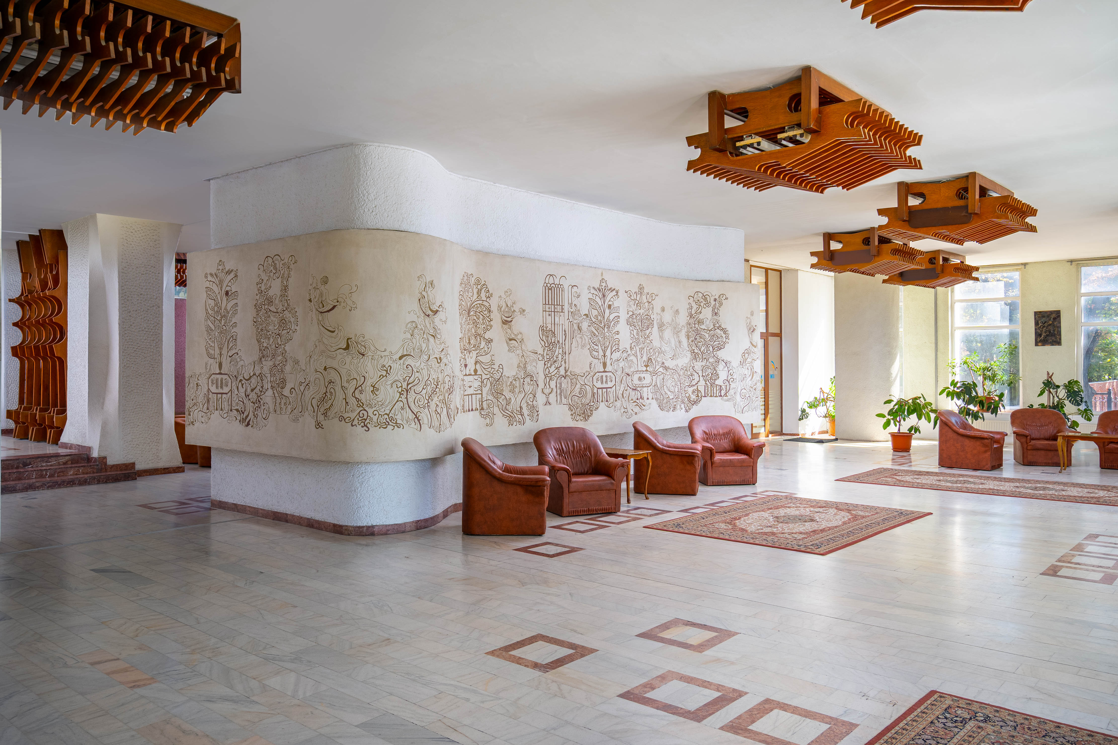 Hotel Traian 28/50