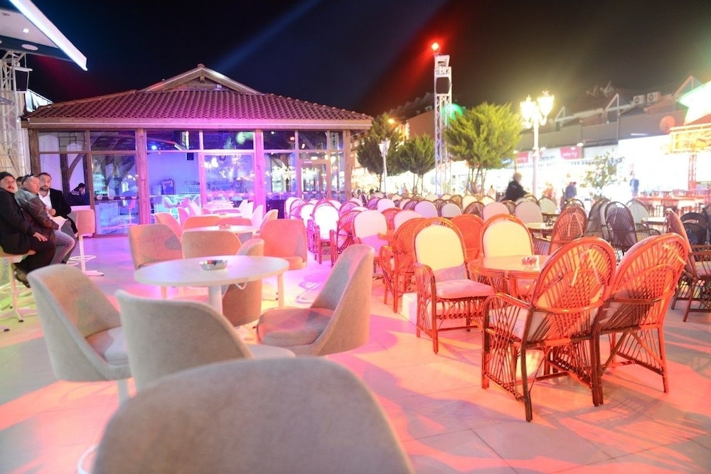 Marcan Beach Hotel (Adult Only +16) 22/37
