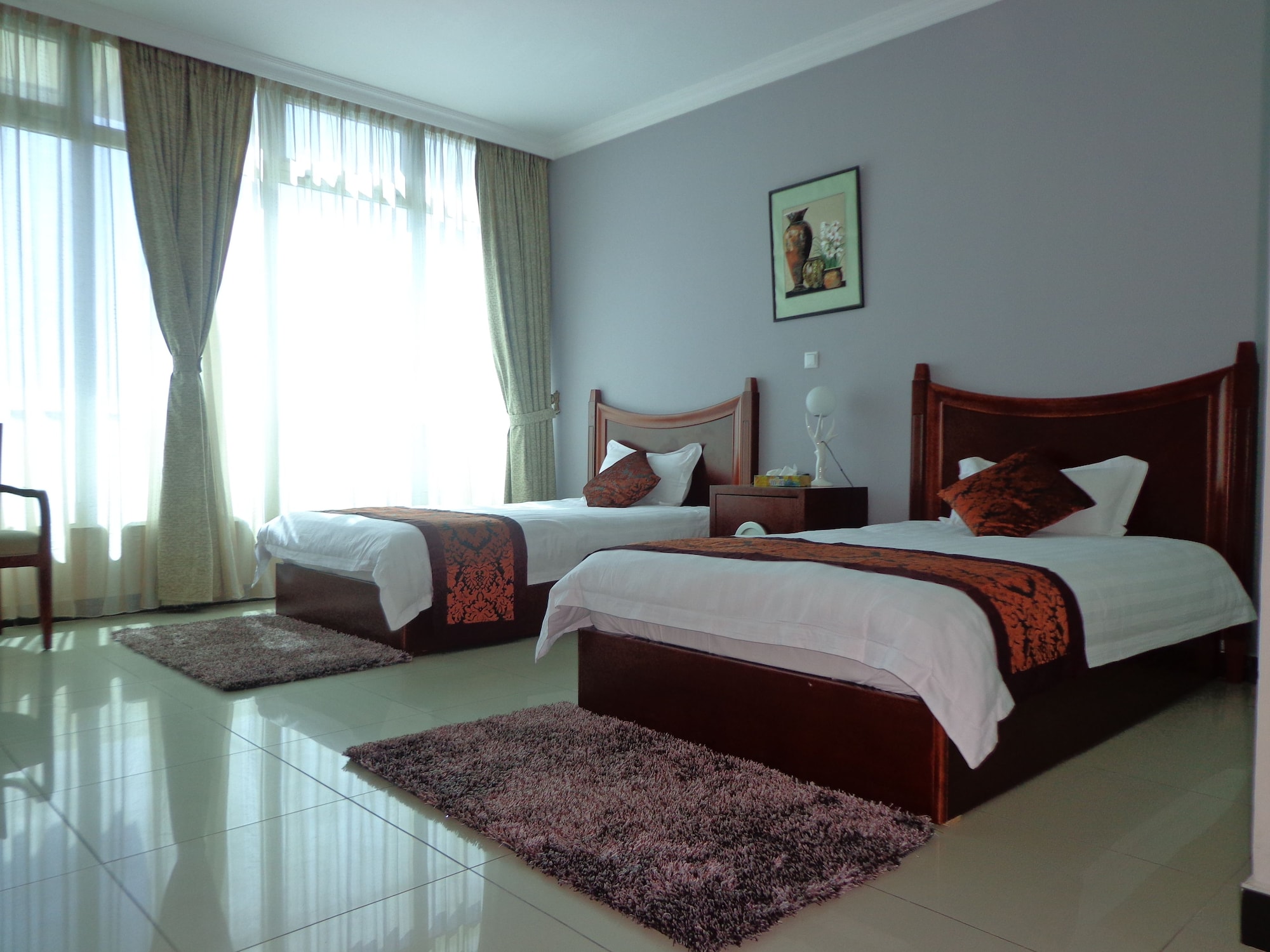 ROOM, TWIN BEDS, CITY VIEW