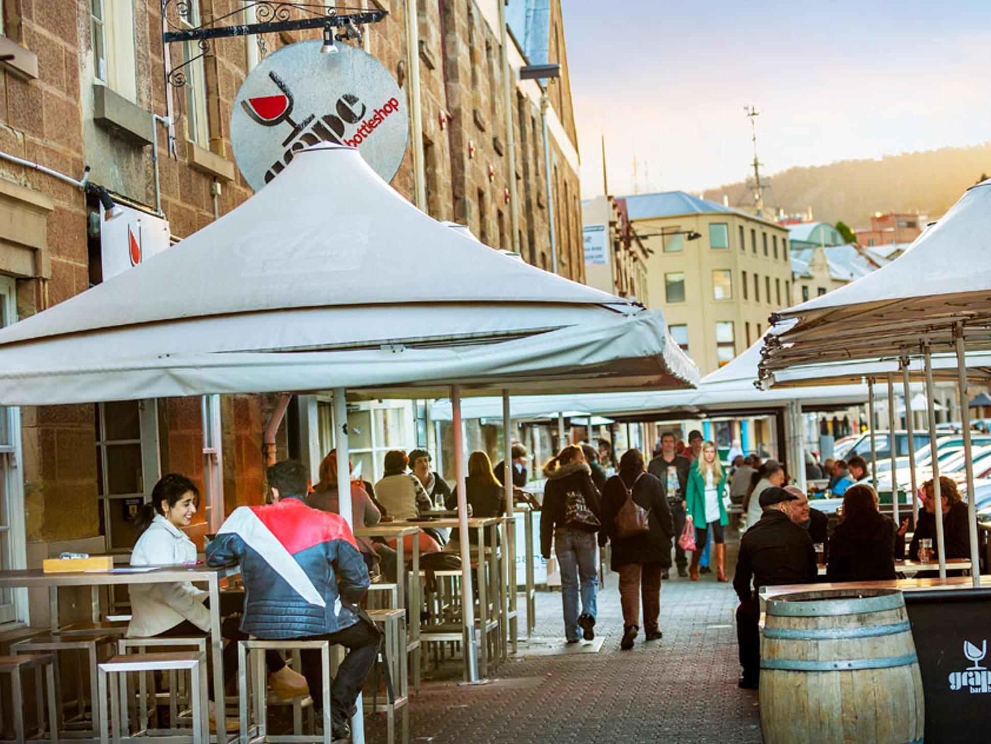 Hobart Waterfront Apartments in HOBART