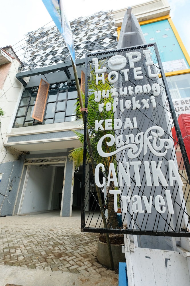 Lopi Hotel 1/36