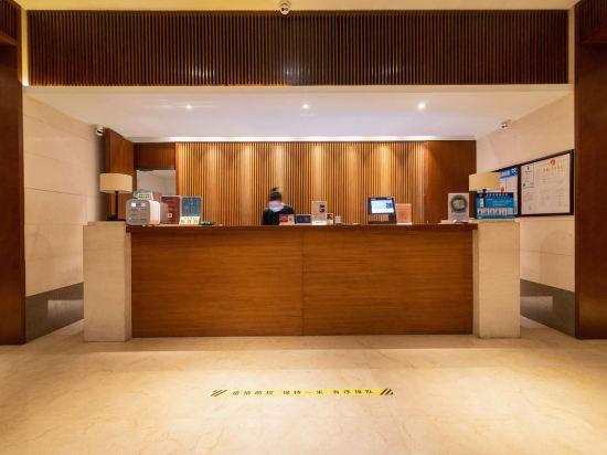 Ruili Hotel 5/40