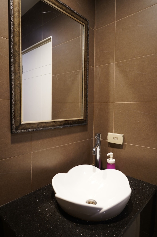 Tribe Hotel Pattaya 48/50