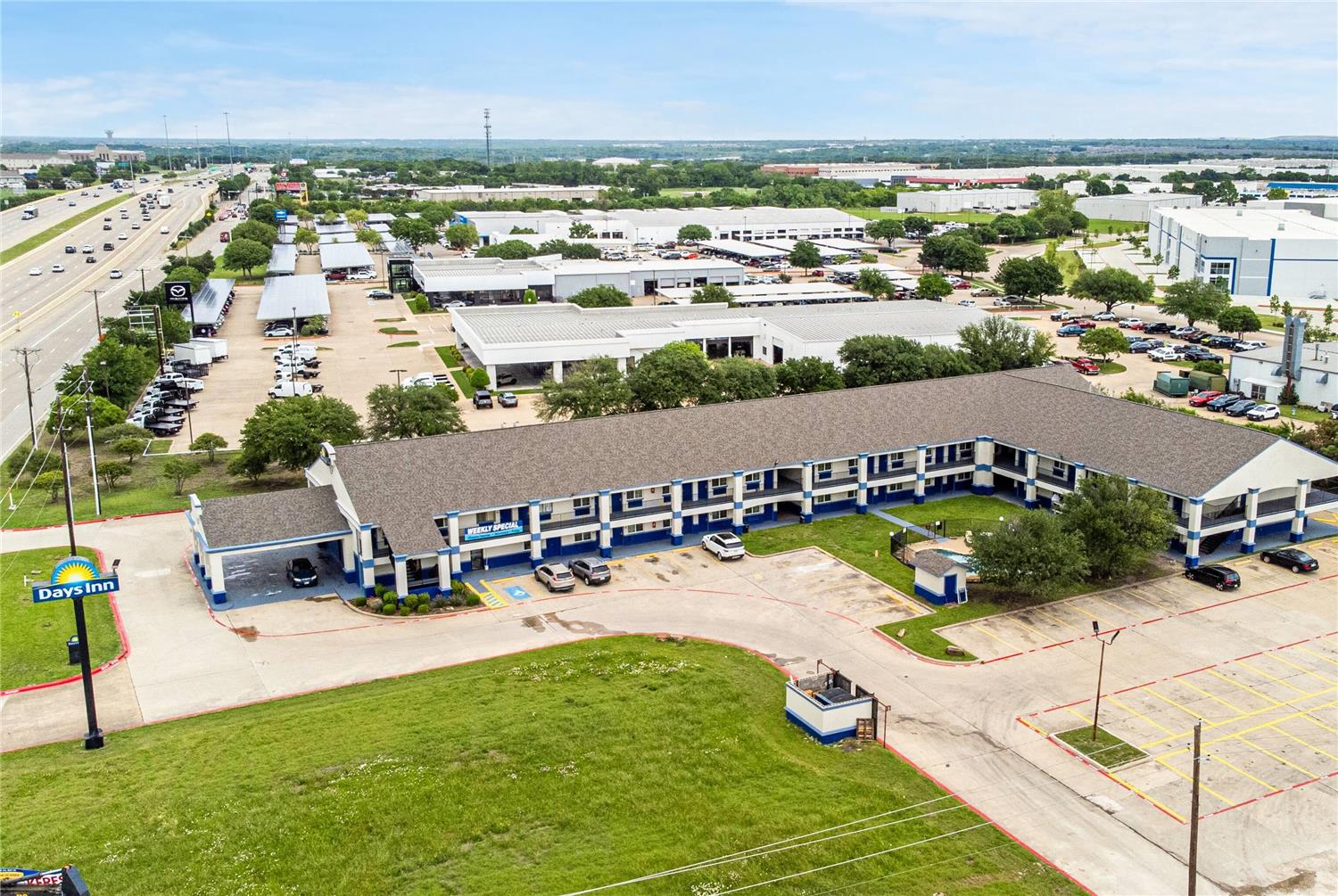 Days Inn by Wyndham McKinney 40/56