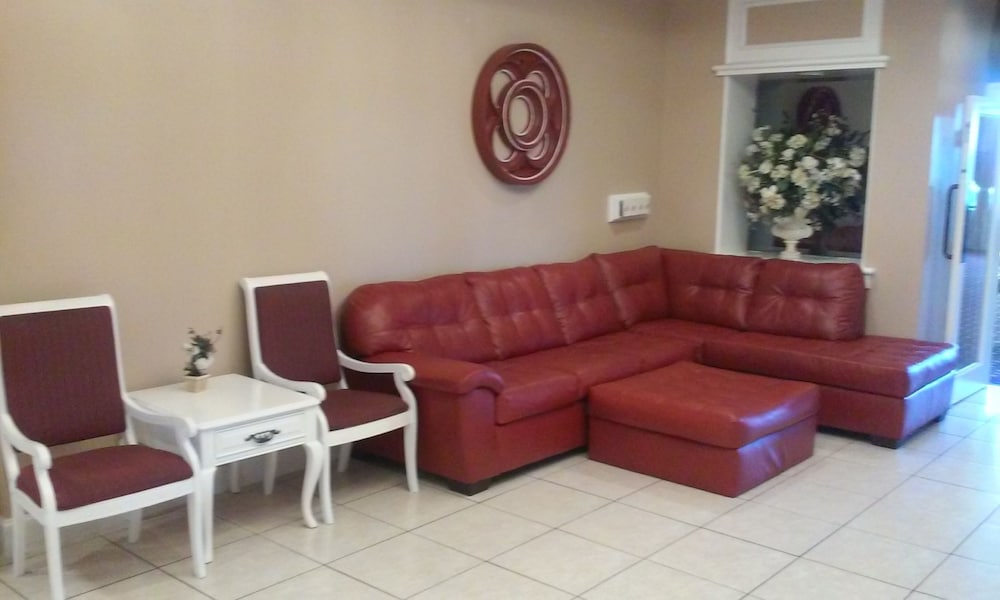 Imperial Swan Hotel Suites 22/38
