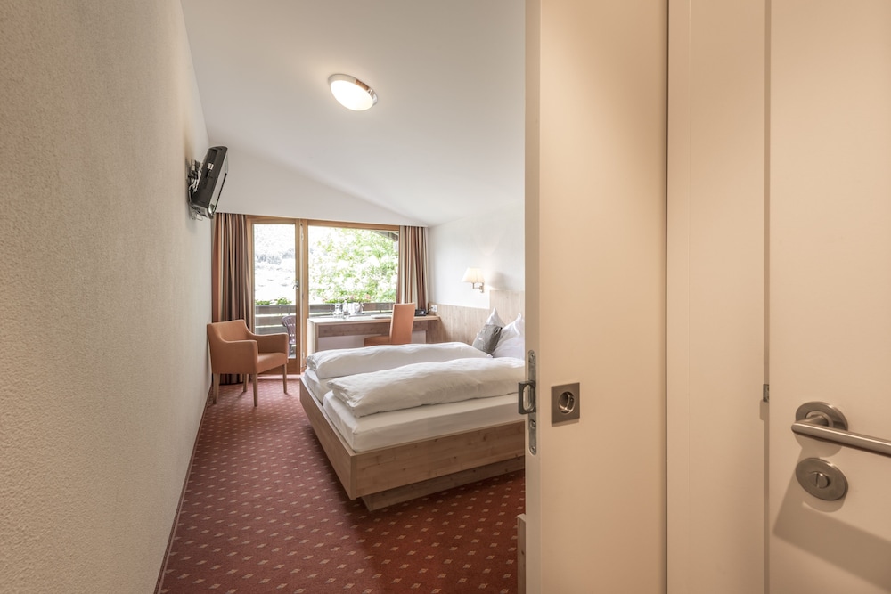 Banklialp Hotel - Restaurant 34/62